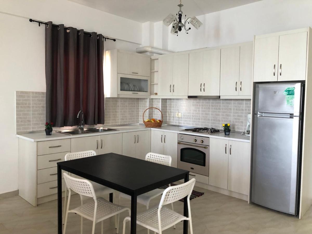 Genci Seaview Apartaments@Albaresidence Sarande Exterior photo